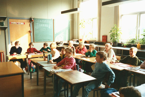 Gentofte Mosegårdsskolen ca. 1991. Elever samlet i klassen (a2271).jpg
